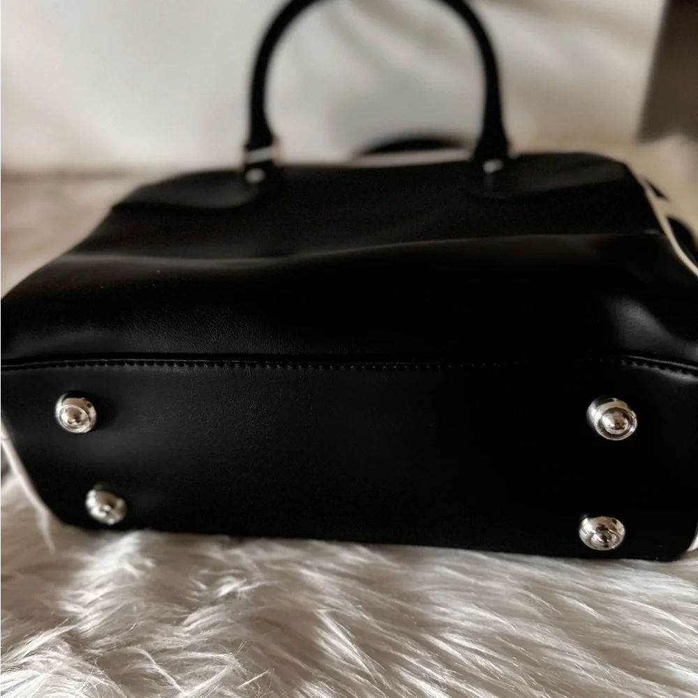 Pringle Of Scotland Sporty Bag